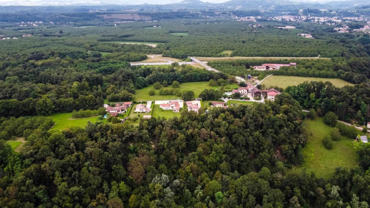 La Vallee Des Noyers Beaulieu  Екстер'єр фото